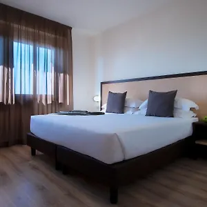 Hotel Cdh Módena