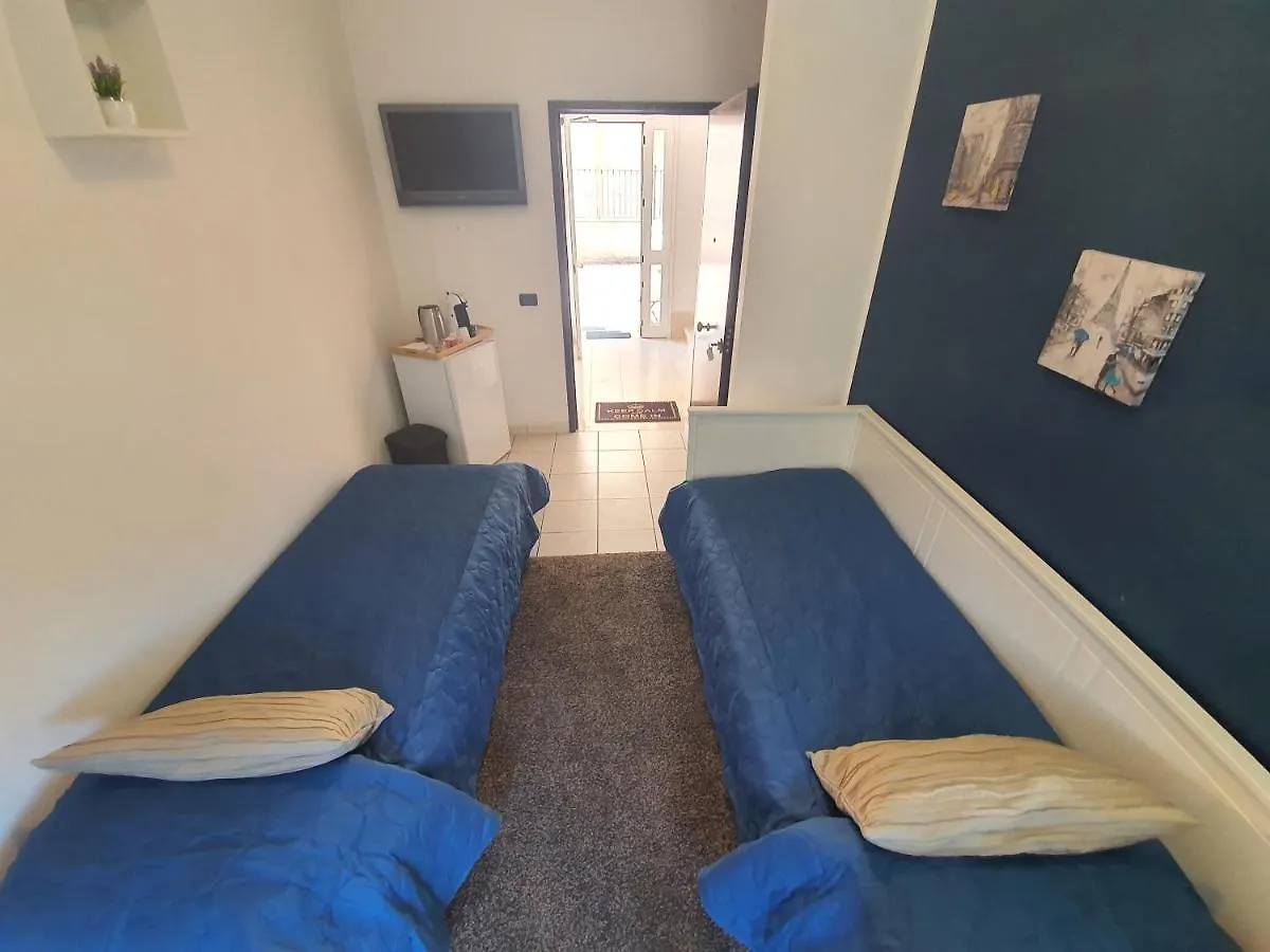 Guest House Brezza Marina Fiumicino