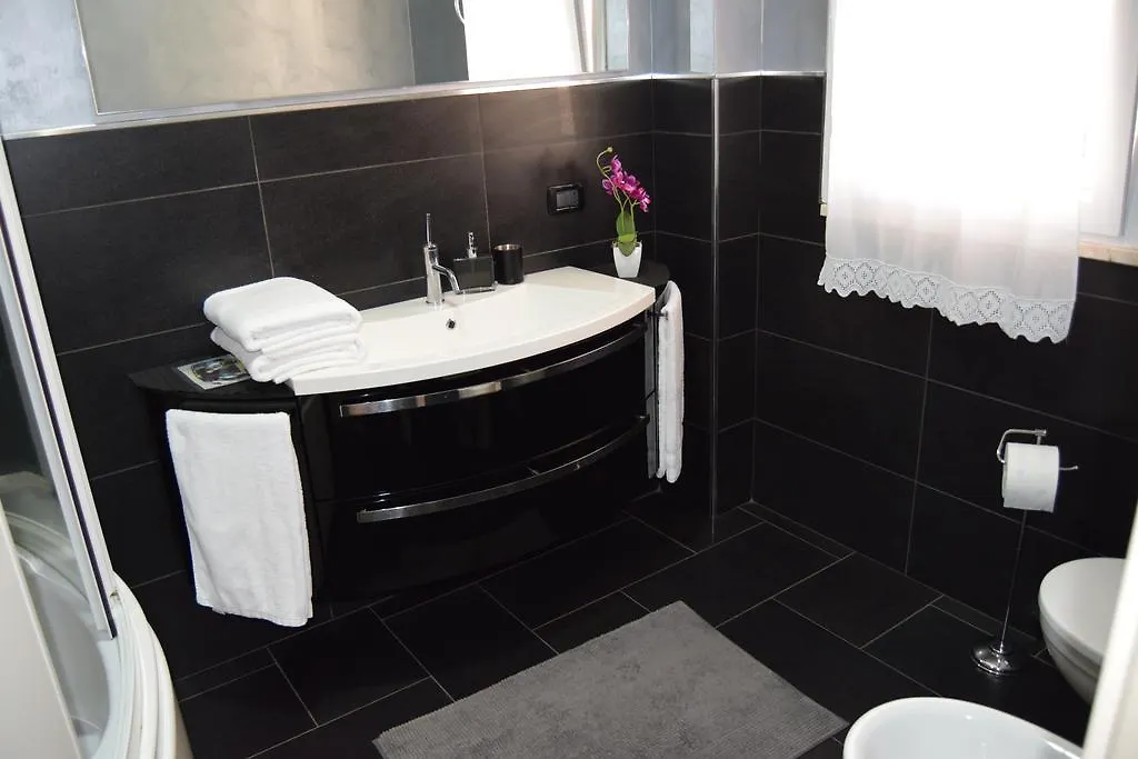 Guest House Brezza Marina Fiumicino Bed and breakfast